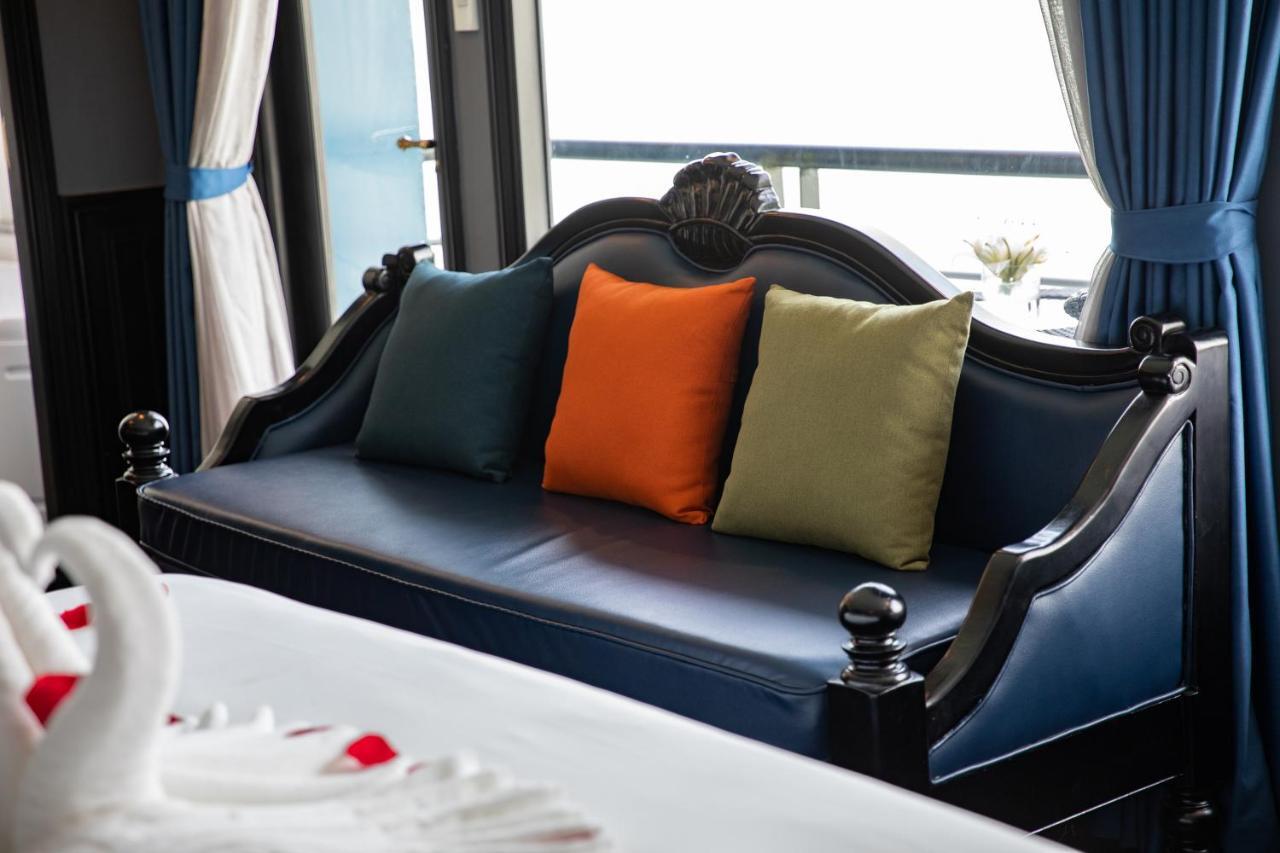 Hotel Rosy Cruises Ha Long Exteriér fotografie